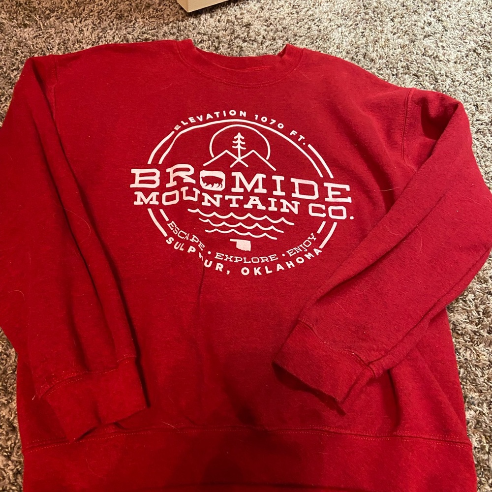 Crew neck sweatshirt